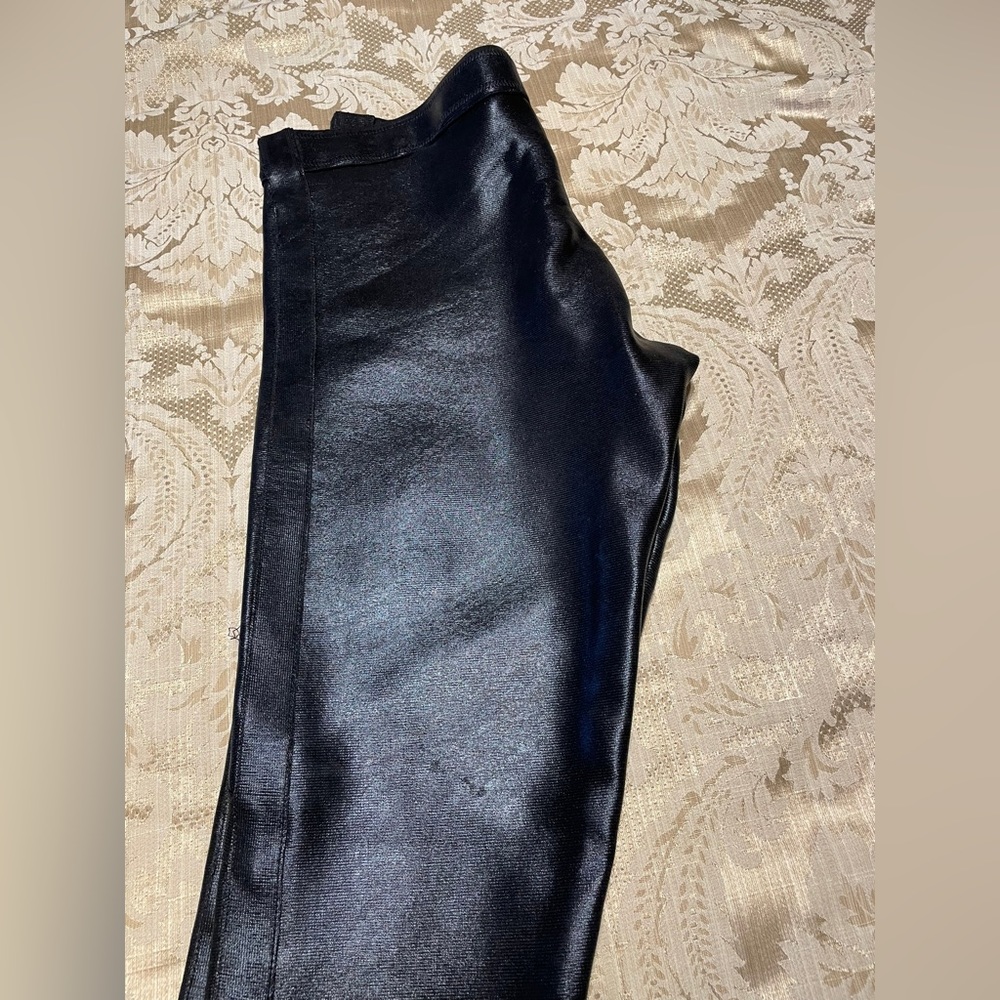 Leather leggings black